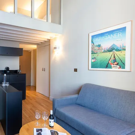 Hotel Helzear Etoile By Esteem 4*