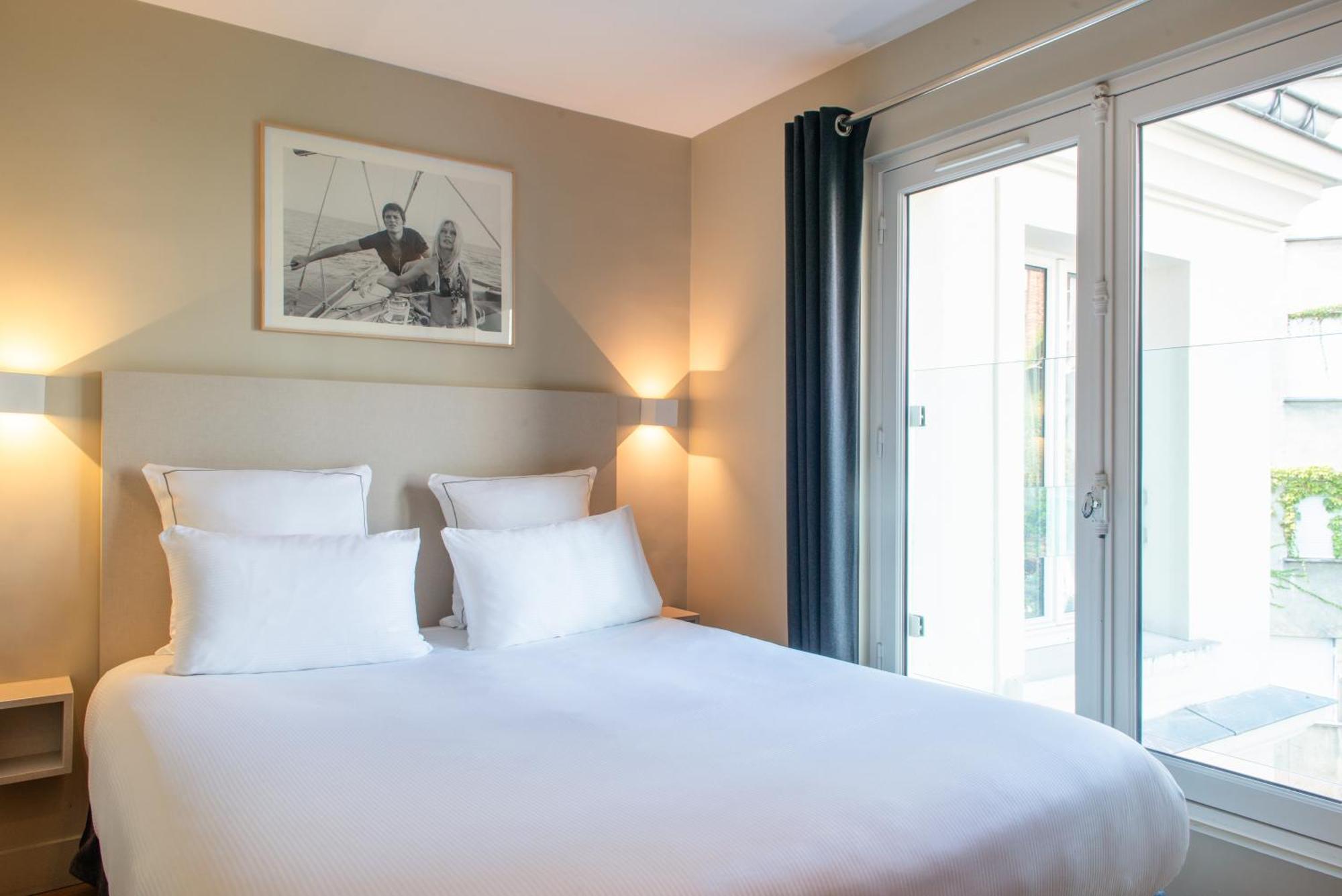 Helzear Etoile Hotel